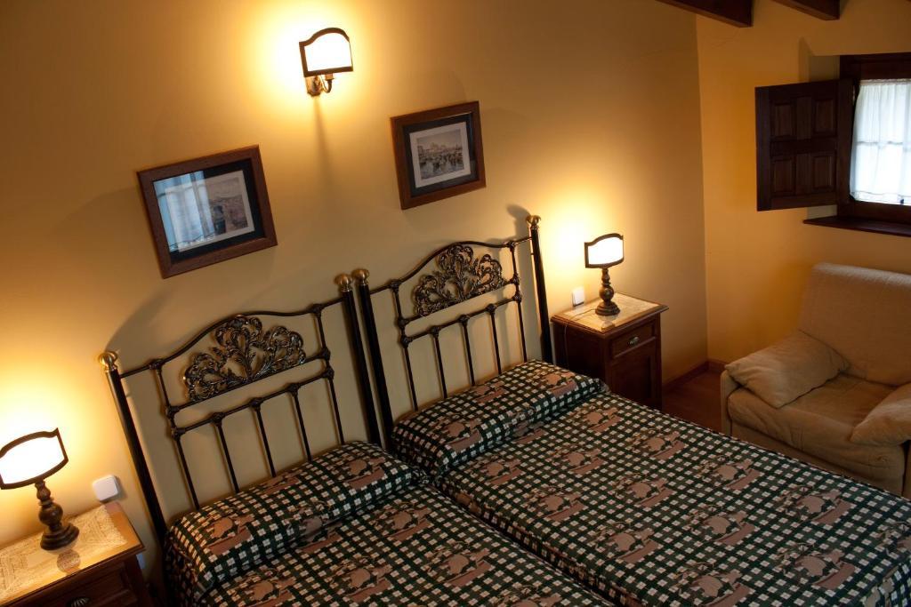 Posada De La Abadia - Adults Only Santillana del Mar Kültér fotó