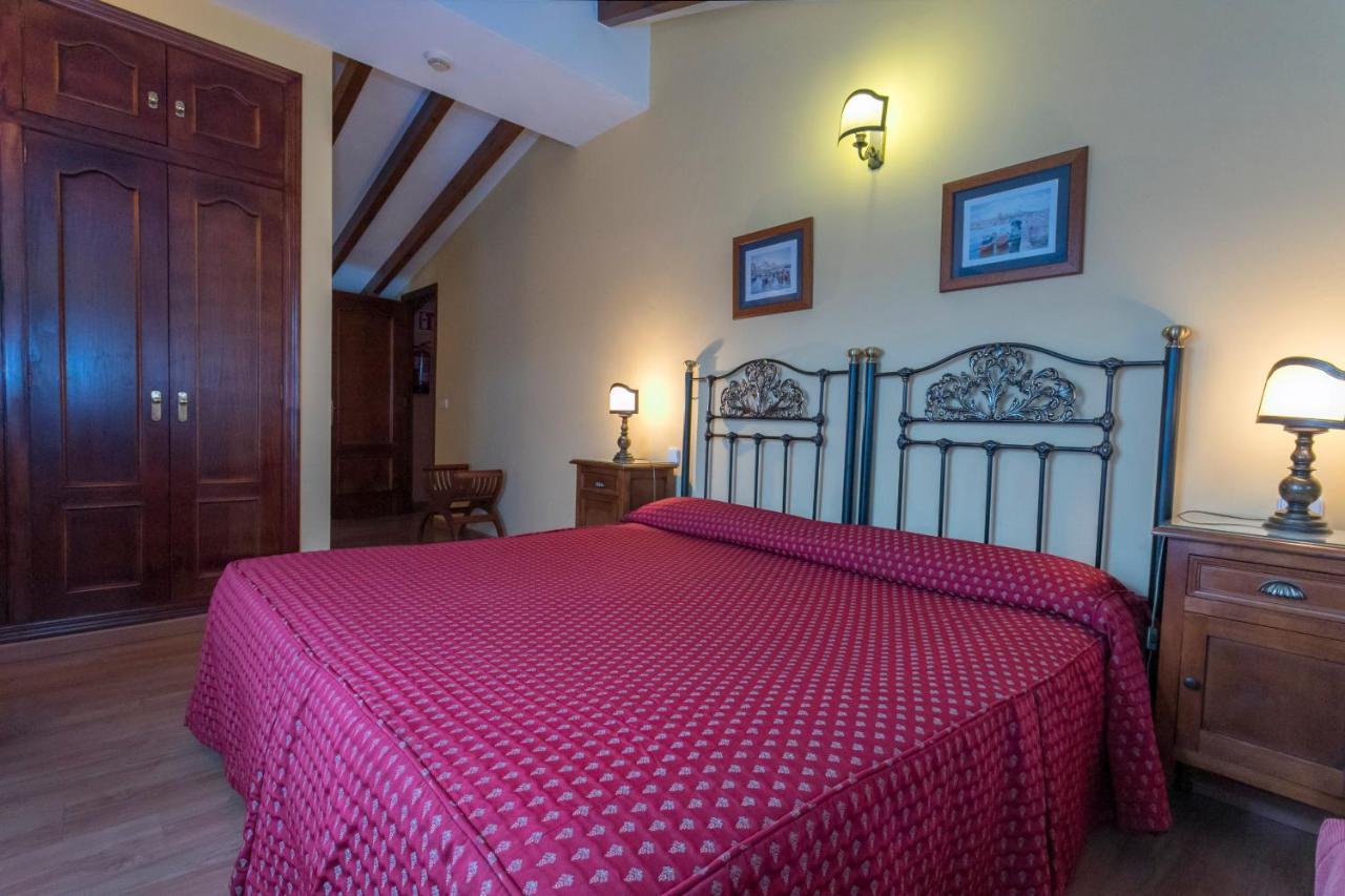 Posada De La Abadia - Adults Only Santillana del Mar Kültér fotó